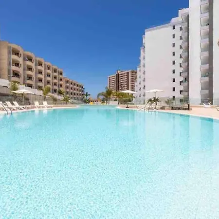 Ocean Garden, Heated Pool, Sunny Terrace,fast Wifi 阿德耶