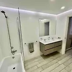 Ocean Garden, Heated Pool, Sunny Terrace,fast Wifi *