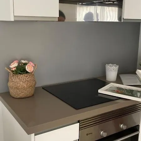 Apartment Ocean Garden, Heated Pool, Sunny Terrace,fast Wifi *