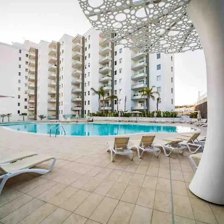 Ocean Garden, Heated Pool, Sunny Terrace,fast Wifi Apartment *